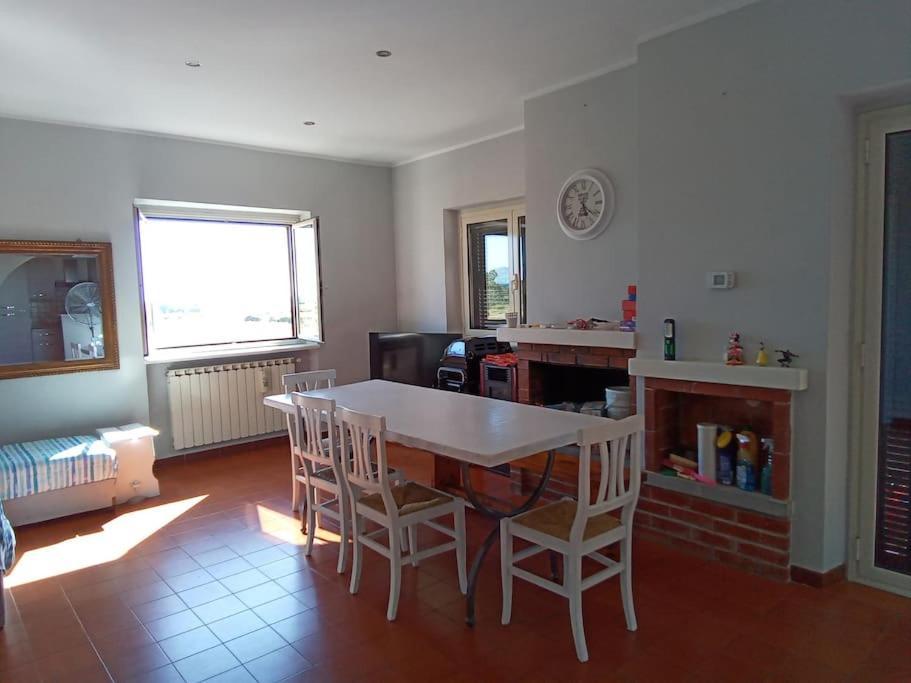 Appartamento Luminosissimo Con Vista Panoramica Marina di Cerveteri Exterior foto